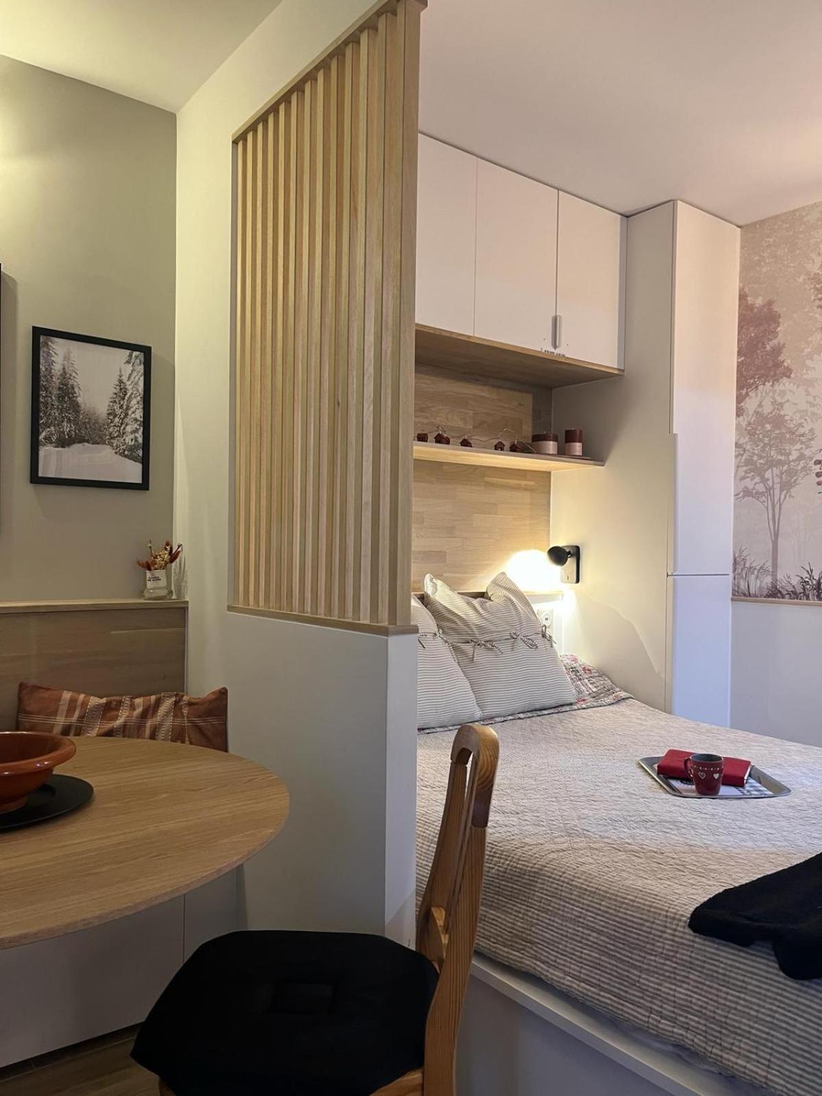 Vesca Studio - Vue Sur La Montagne บรีดเดอ-เล-แบ็ง ภายนอก รูปภาพ